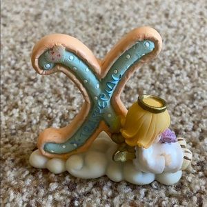 Letter “X” Precious Moments letter 💜